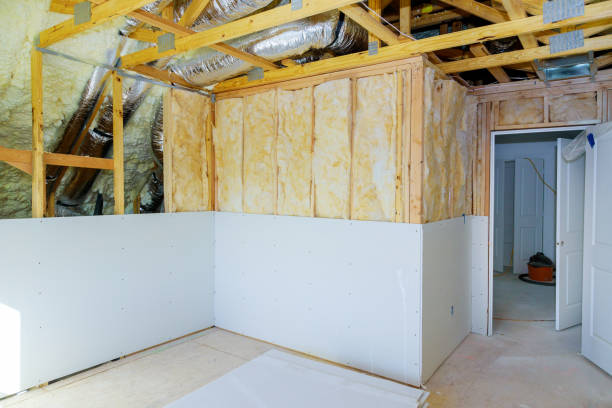 Types of Insulation We Offer in De Pere, WI